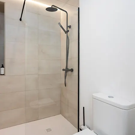 La Caleta Qe קדיז