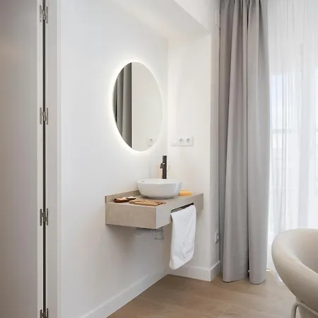 Ξενοδοχείο La Caleta Qe