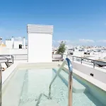 Hotel La Caleta Qe 3*