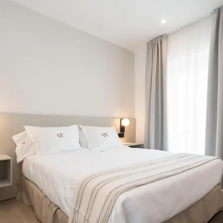 Hotel La Caleta Qe 3*